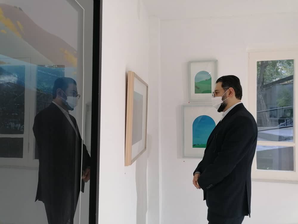 معاون هنری وزارت فرهنگ از آثار جلال شباهنگی و احمد وکیلی دیدن کرد
