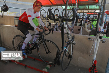 Iran : les compétitions féminines de cyclisme sur piste