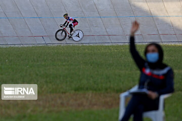 Iran : les compétitions féminines de cyclisme sur piste