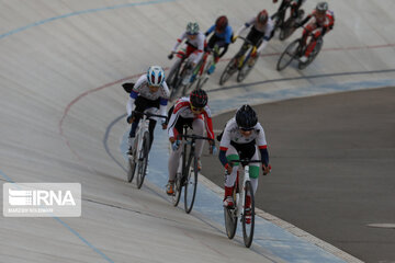 Iran : les compétitions féminines de cyclisme sur piste