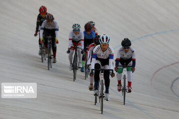 Iran : les compétitions féminines de cyclisme sur piste