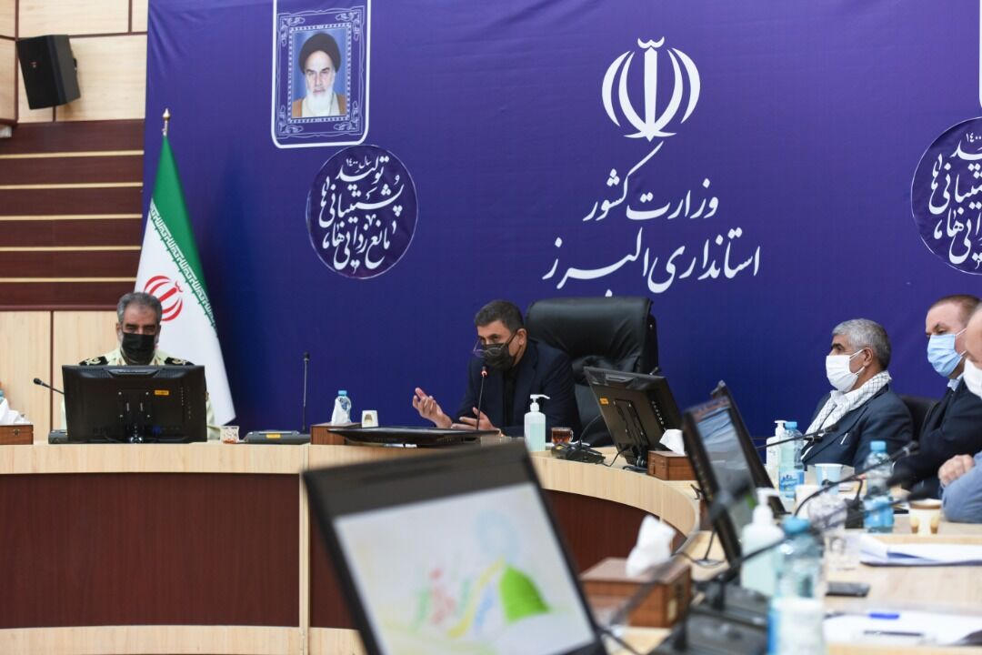 مردم برای مقابله با سرقت ها همراهی لازم را داشته باشند 