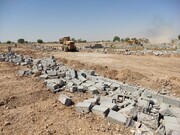 سازه‌های غیرمجاز ۱۸۰ قطعه زمین در دزفول تخریب شد