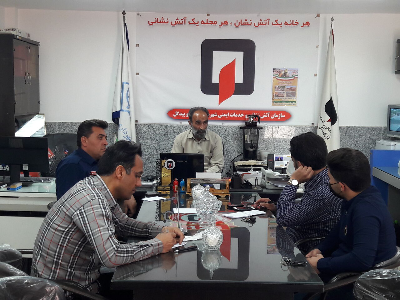 آتش‌نشانان آران و بیدگل نیمه نخست امسال به ۴۵۷ حادثه امدادرسانی کردند