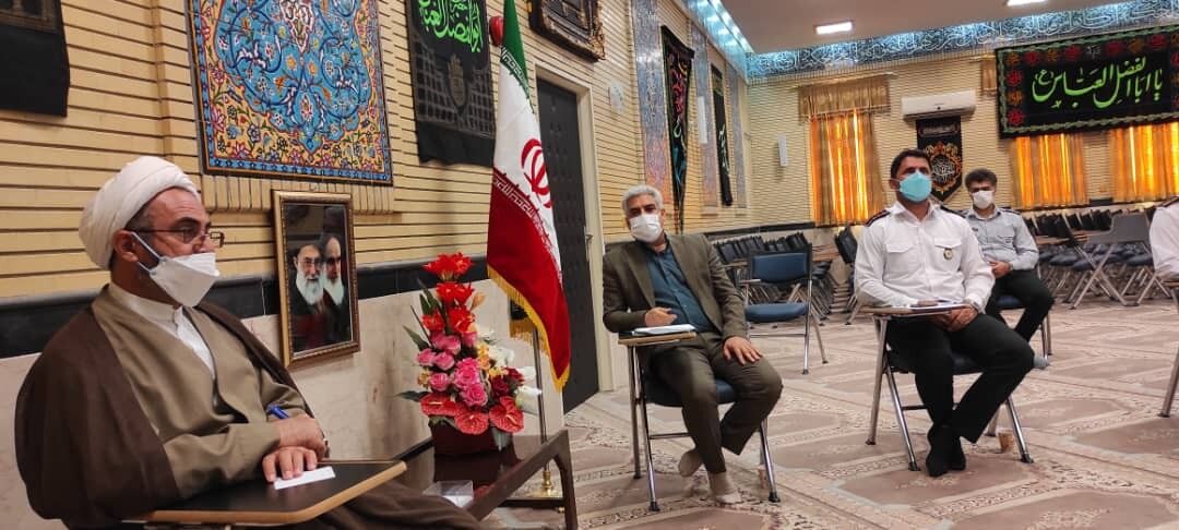 آتش نشانان زندگی دیگران را بر حفظ جان خود مقدم کرده اند