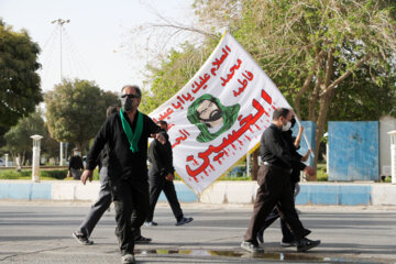 
La Grande Marche d'Arbaeen 
La Grande Marche d'Arbaeen a travers l'Iran

