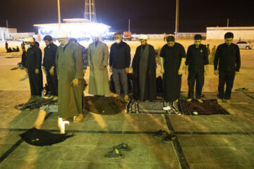 بازگشت زائران اربعین حسینی (ع) از پایانه مرزی بین المللی شلمچه