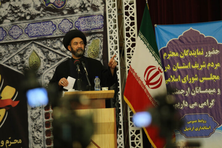 معارفه استاندار اردبیل با چاشنی پیام اقتدار و دوستی به همسایگان 