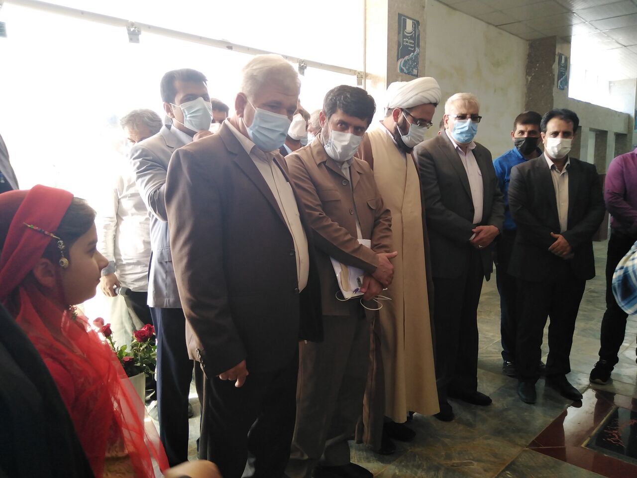 وزیر نفت به مقام شامخ شهدای باشت ادای احترام کرد
