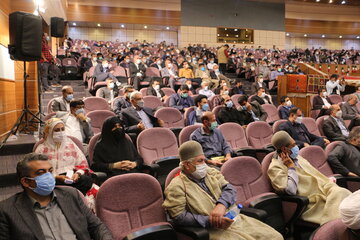 دیدار با نخبگان،علما،خانواده شهدا،ایثارگران و جمعی از اقشار مختلف مردم