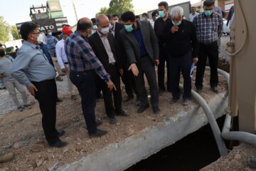 بازدید وزیر نیرو از پروژه‌های فاضلاب شهرستان اهواز