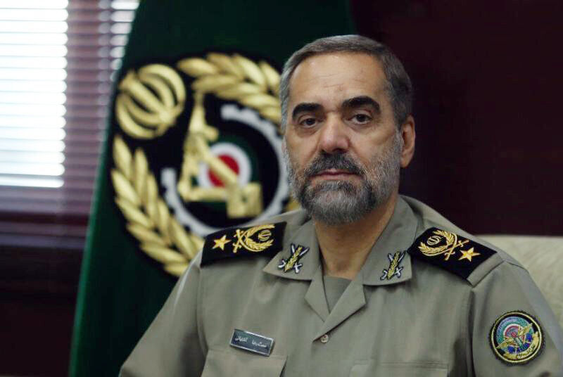 دشمنوں کی کسی بھی جاہلانہ کارروائی کا منہ توڑ جواب دیا جائے گا:  ایرانی وزیر دفاع