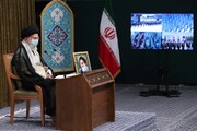 مسلح افواج دشمن کے خطرات کے سامنے ایک مضبوط باڑ ہیں: ایرانی قائد انقلاب