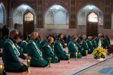 Rituel de récitation de sermon pour commémorer le martyre de l’Imam Reza (P)