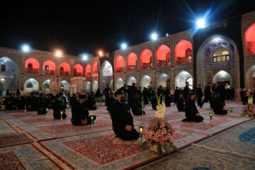 Rituel de récitation de sermon pour commémorer le martyre de l’Imam Reza (P)