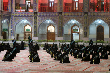 Rituel de récitation de sermon pour commémorer le martyre de l’Imam Reza (P)