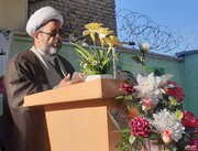 امام جمعه ملکان: نیروی انتظامی حرفه‌ای‌ و مسئولیت‌پذیر است
