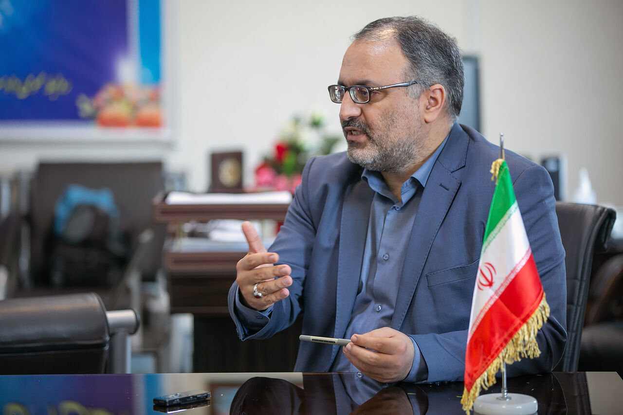 دادستان به تخریب یک سازه غیرقانونی در کرمانشاه واکنش نشان داد