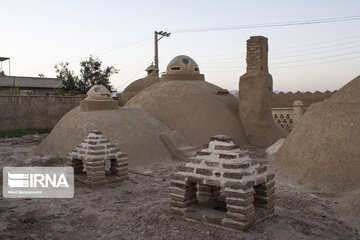 Qusheh historical bath; tourist resort in central Iran