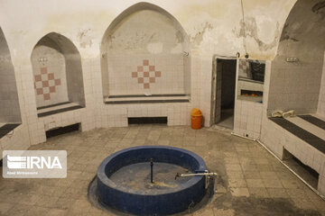Qusheh historical bath; tourist resort in central Iran