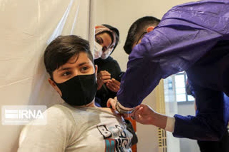 بیش از ۲۲۶ هزار دانش آموز خوزستانی واکسن کرونا دریافت کردند