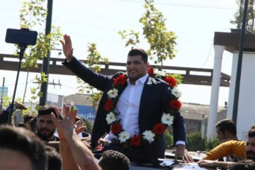 استقبال بابلی ها از علی اکبر یوسفی قهرمان کشتی فرنگی جهان 6