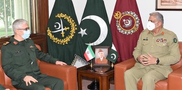 Top Iranian commander meets Pakistan Army chief