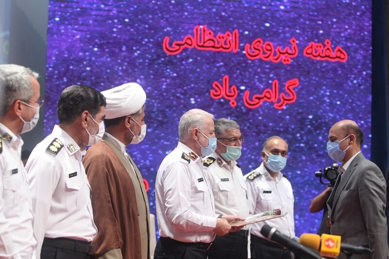 بازنشستگان پلیس راهور تجلیل شدند