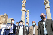 Iranian President visits ancient 'Persepolis'