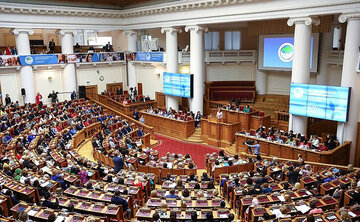 Colloque international sur les femmes eurasiennes en présence d’une délégation iranienne à Saint-Pétersbourg

