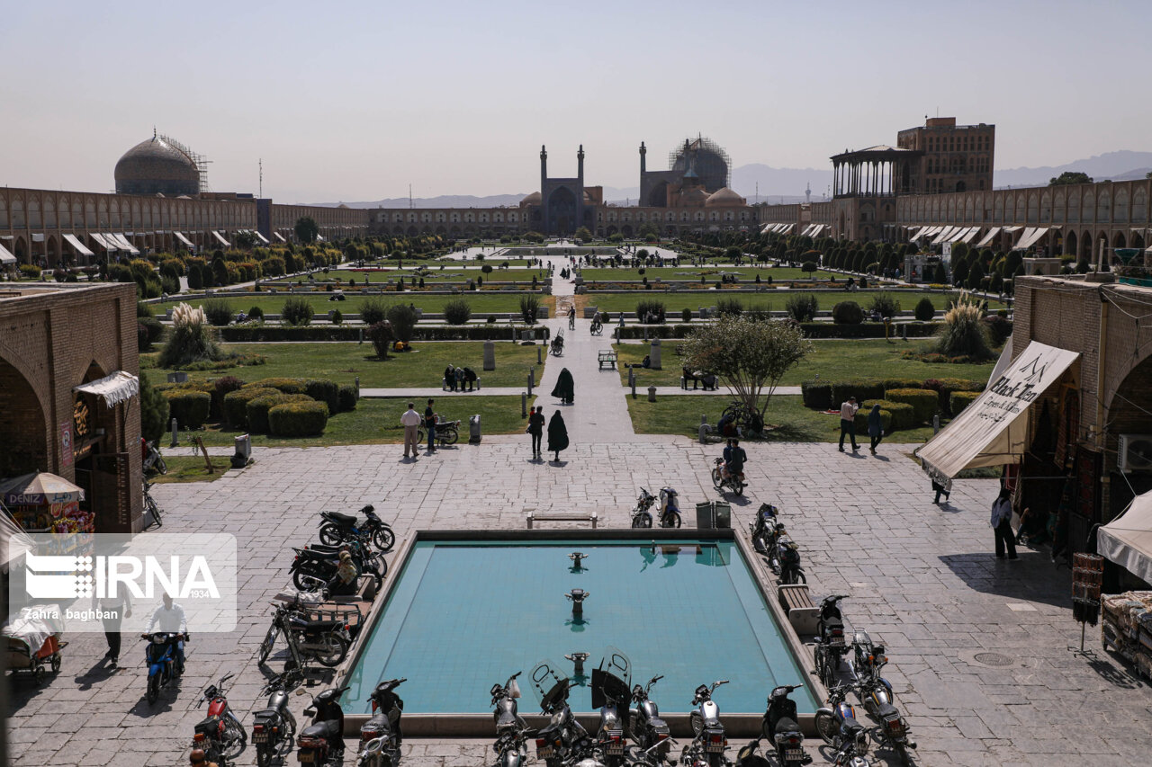  تغییر نام روز" حماسه و ایثار مردم اصفهان" بی‌توجهی به جایگاه شهدای دفاع مقدس است
