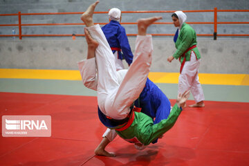 Concentración de la selección nacional de Kurash en Boynurd
