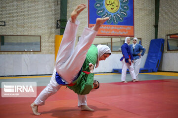 Concentración de la selección nacional de Kurash en Boynurd
