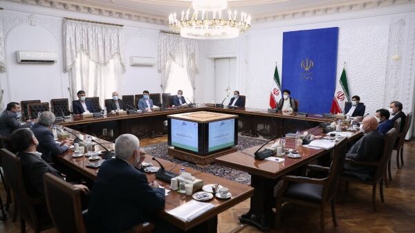 ساماندهی بانک رفاه کارگران در جلسه ستاد هماهنگی اقتصادی دولت بررسی شد ساماندهی بانک رفاه کارگران در جلسه ستاد هماهنگی اقتصادی دولت بررسی شد