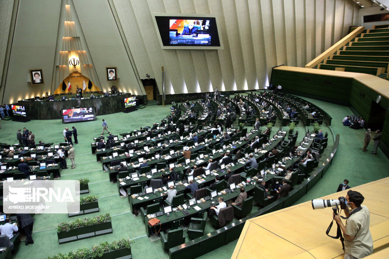 هیات پارلمانی ایران برای نظارت بر انتخابات ازبکستان عازم تاشکند شد