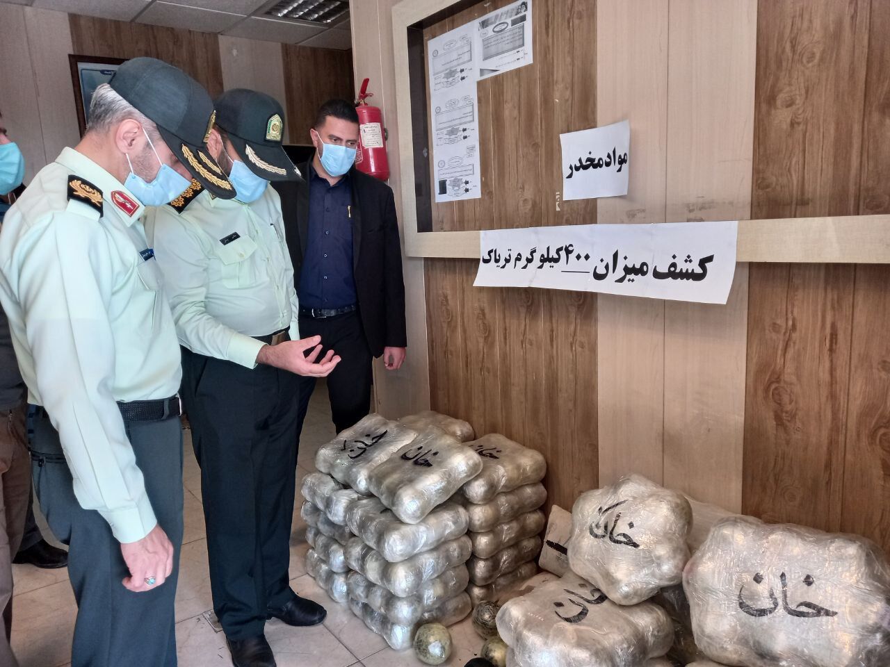  ۴۰۰ کیلوگرم تریاک در عملیات  پلیس دلیجان کشف شد