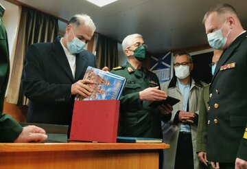 Chief of Staff of the Iranian Armed Forces visits Russian naval activities