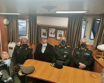 Chief of Staff of the Iranian Armed Forces visits Russian naval activities