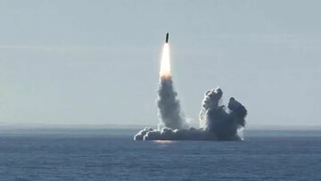  روسیه موشک قاره‌پیمای دریاپایه پرتاب کرد