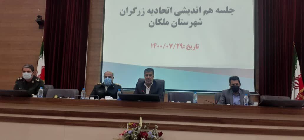 فرماندار: طرح ساماندهی صنوف در ملکان اجرا شود