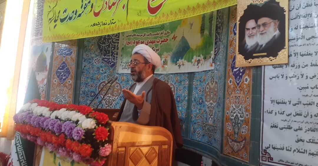 امام جمعه ملکان خواستار تسریع در انتصاب مدیر آموزش و پرورش شد
