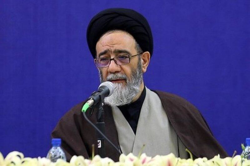 امام جمعه تبریز: همه به استاندار آذربایجان‌شرقی کمک کنند