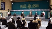Ayetullah Hamenei: Siyonist rejimler ilişkilerini normalleştiren ülkeler hatalarını telafi etsinler