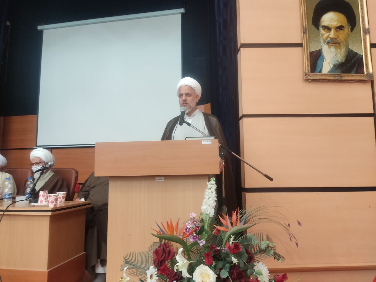 امام جمعه جدید ساوه معرفی شد