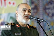 Comdr: Iran expanding marine power to confront superpowers