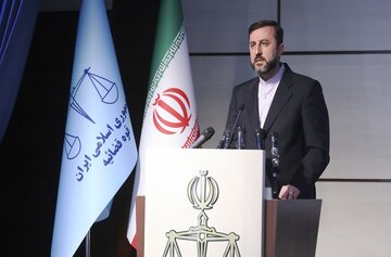 Gharibabadi réagit aux allégations du ministre suédois des Affaires étrangères concernant les droits de l'homme en Iran
