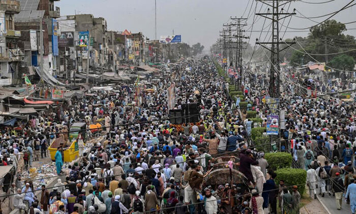 پافشاری معترضان ضدفرانسوی در پاکستان برای تظاهرات در پایتخت 
