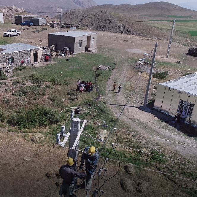 ۳ روستای زیر ۱۰ خانوار آذربایجان‌غربی از نعمت برق بهره‌مند شدند