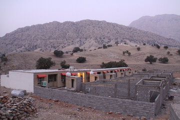 روند بازسازی واحدهای مسکونی در مناطق زلزله زده کشور مطلوب است
