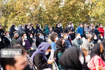 Funeral ceremony of Iranian prominent painter